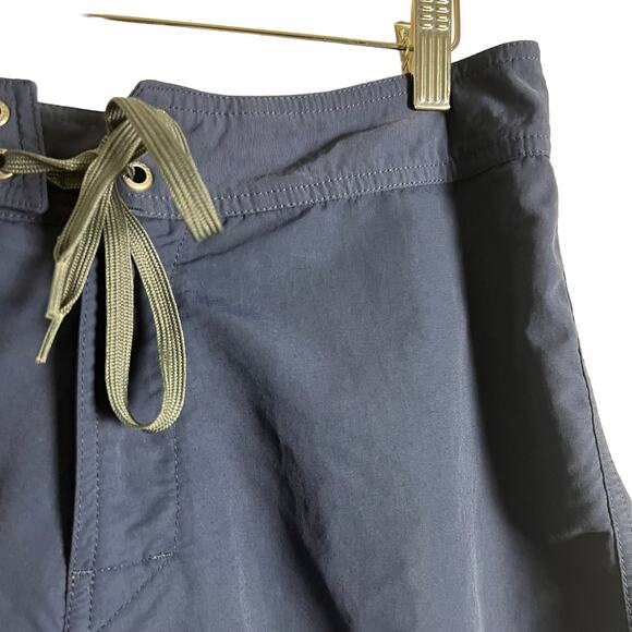 Patagonia Men’s Navy Blue Nylon WaveFarer Swim Board Shorts Size 30 - Picture 2 of 6